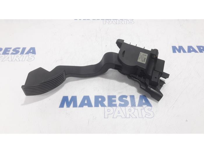 Begagnade Gaspedalsensor Peugeot Bipper (AA) 1.4 HDi Pris € 50,00 Marginaltabell erbjuds av Maresia Parts
