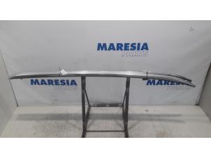 Used Roof rail kit Peugeot 508 SW (8E/8U) 1.6 HDiF 16V Price € 72,00 Margin scheme offered by Maresia Parts