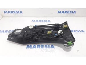 Used Rear window mechanism 2-door, left Peugeot 308 CC (4B) 2.0 HDiF 16V Price € 105,00 Margin scheme offered by Maresia Parts