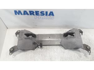 Usagé Barre de suspension arrière Peugeot 508 SW (8E/8U) 1.6 HDiF 16V Prix € 157,50 Règlement à la marge proposé par Maresia Parts