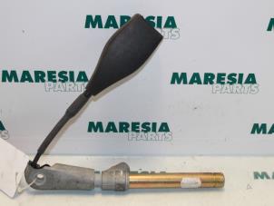 Usagé Tendeur de ceinture gauche Renault Vel Satis (BJ) 3.0 dCi V6 24V Prix € 35,00 Règlement à la marge proposé par Maresia Parts