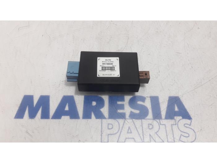 Alarm module from a Peugeot 308 CC (4B) 2.0 HDiF 16V 2010