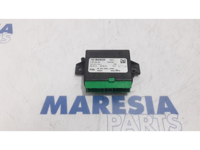 Begagnade PDC-modul Peugeot 508 SW (8E/8U) 1.6 HDiF 16V Pris € 35,00 Marginaltabell erbjuds av Maresia Parts