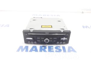 Gebrauchte Radio CD Spieler Citroen Jumpy (G9) 2.0 HDiF 16V 125 Preis € 381,15 Mit Mehrwertsteuer angeboten von Maresia Parts