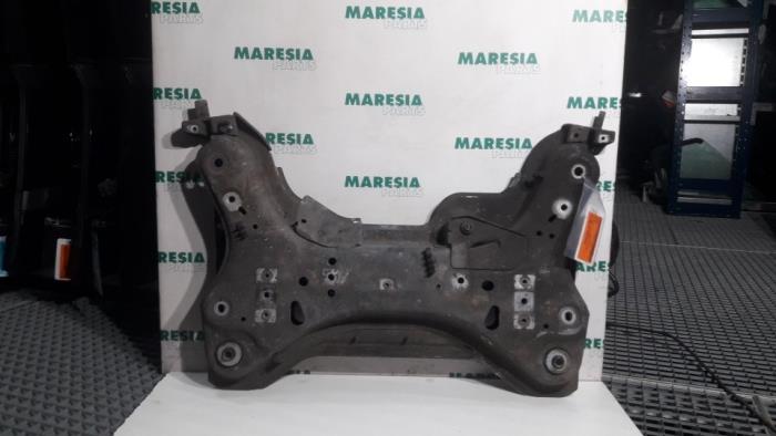 Used Subframe Renault Vel Satis (BJ) 3.0 dCi V6 24V Price € 59,00 Margin scheme offered by Maresia Parts