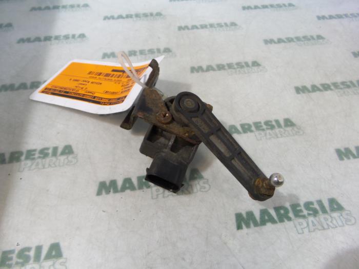 Begagnade Sensor (övriga) Renault Vel Satis (BJ) 3.0 dCi V6 24V Pris € 25,00 Marginaltabell erbjuds av Maresia Parts