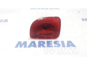 Used Rear fog light Renault Kangoo Be Bop (KW) 1.5 dCi 90 FAP Price € 18,15 Inclusive VAT offered by Maresia Parts