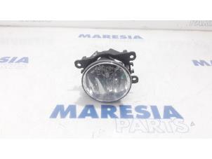 Used Fog light, front right Renault Kangoo Be Bop (KW) 1.5 dCi 90 FAP Price € 30,25 Inclusive VAT offered by Maresia Parts