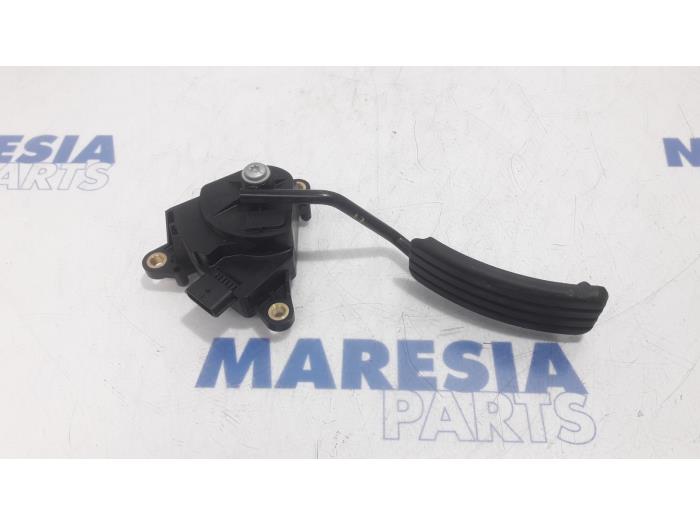 Begagnade Gaspedalsensor Renault Kangoo Be Bop (KW) 1.5 dCi 90 FAP Pris € 60,50 Inklusive moms erbjuds av Maresia Parts