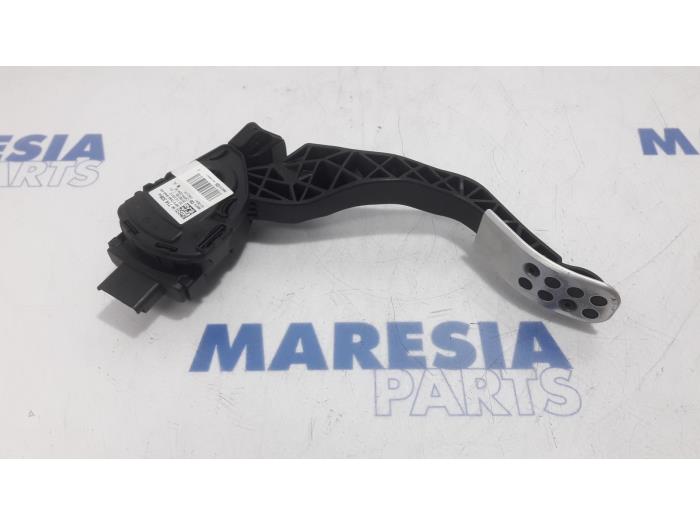 Begagnade Gaspedalsensor Citroen DS3 (SA) 1.6 16V VTS THP 155 Pris € 29,90 Marginaltabell erbjuds av Maresia Parts