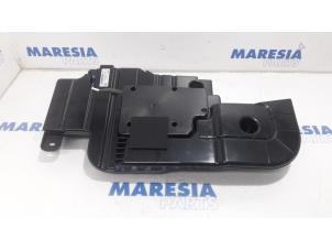 Used Subwoofer Renault Grand Scénic III (JZ) 1.5 dCi 110 Price € 105,00 Margin scheme offered by Maresia Parts