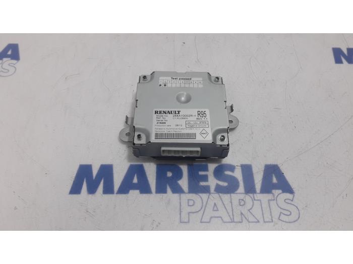 Camera module from a Renault Grand Scénic III (JZ) 1.5 dCi 110 2012