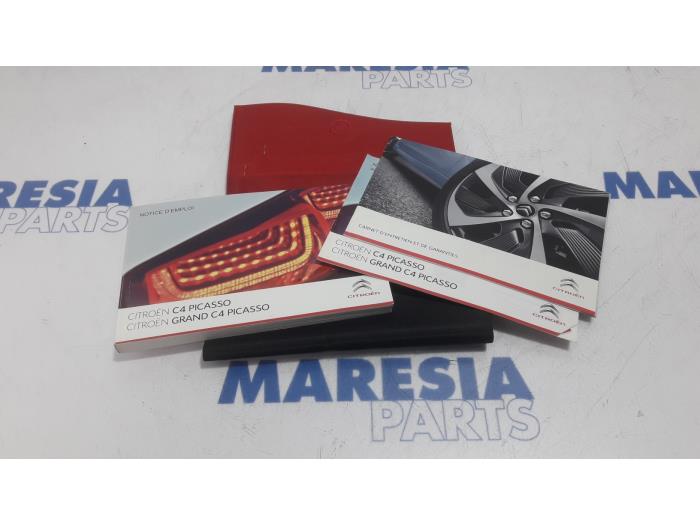 Używane Instrukcja Citroen C4 Picasso (3D/3E) 1.6 e-HDi 115 Cena € 25,00 Procedura marży oferowane przez Maresia Parts