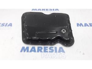 Used Sump Renault Trafic New (FL) 2.0 dCi 16V 115 Price € 60,50 Inclusive VAT offered by Maresia Parts