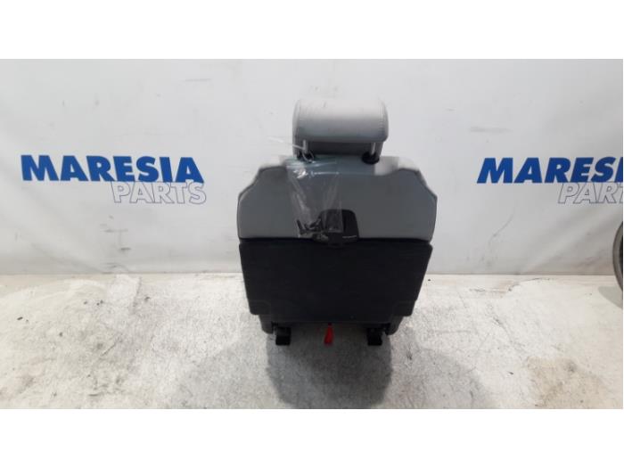 Siège Arrière Gauche Pour Peugeot 5008 (0U_, 0E_) 1.6 HDi (2010-2017) - Occasion