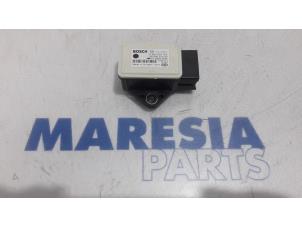 Używane Sterownik ESP Peugeot 5008 I (0A/0E) 1.6 VTI 16V Cena € 30,00 Procedura marży oferowane przez Maresia Parts