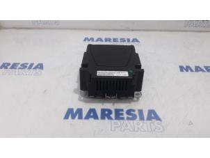 Used Head-up display Peugeot 5008 I (0A/0E) 1.6 VTI 16V Price € 124,95 Margin scheme offered by Maresia Parts