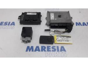 Used Engine management computer Renault Clio IV (5R) 0.9 Energy TCE 90 12V Price € 288,75 Margin scheme offered by Maresia Parts