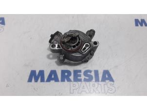 Used Vacuum pump (diesel) Citroen C4 Grand Picasso (3A) 1.6 HDiF 115 Price € 35,00 Margin scheme offered by Maresia Parts