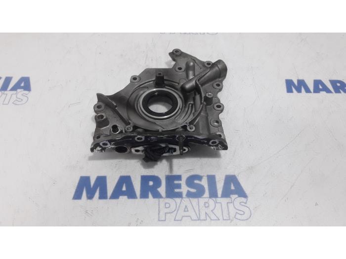 Gebrauchte Ölpumpe Citroen C4 Grand Picasso (3A) 1.6 HDiF 115 Preis € 50,00 Margenregelung angeboten von Maresia Parts