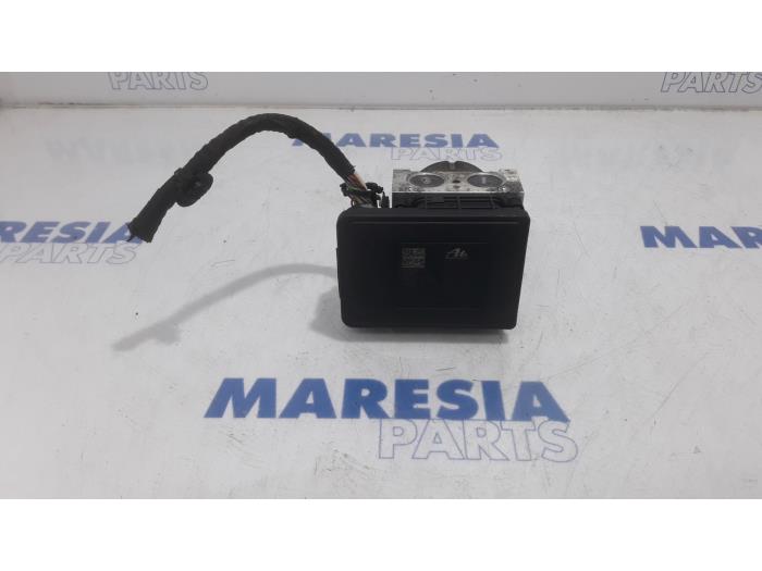 Used ABS pump Citroen DS3 (SA) 1.6 16V VTS THP 155 Price € 119,99 Margin scheme offered by Maresia Parts