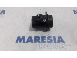 Used Airflow meter Citroen C3 Picasso (SH) 1.6 HDi 90 Price € 20,00 Margin scheme offered by Maresia Parts