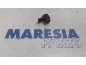 Usados Sensor PDC Fiat 500 (312) 1.2 69 Precio € 25,00 Norma de margen ofrecido por Maresia Parts