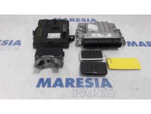 Usagé Ordinateur gestion moteur Renault Megane IV Estate (RFBK) 1.2 Energy TCE 130 Prix € 420,00 Règlement à la marge proposé par Maresia Parts