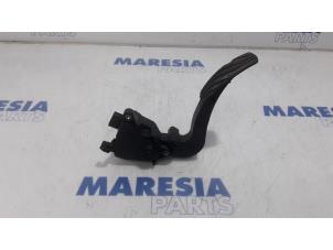 Used Throttle pedal position sensor Renault Megane IV Estate (RFBK) 1.2 Energy TCE 130 Price € 50,00 Margin scheme offered by Maresia Parts