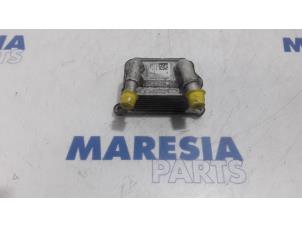 Usagé Refroidisseur d'huile Renault Captur (2R) 0.9 Energy TCE 12V Prix € 30,00 Règlement à la marge proposé par Maresia Parts