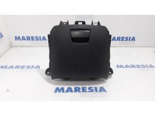 Used Glovebox Citroen C4 Picasso (3D/3E) 1.6 e-HDi 115 Price € 60,00 Margin scheme offered by Maresia Parts