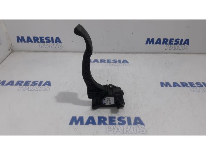 Gebrauchte Gaspedalposition Sensor Citroen C4 Picasso (3D/3E) 1.6 e-HDi 115 Preis € 30,00 Margenregelung angeboten von Maresia Parts