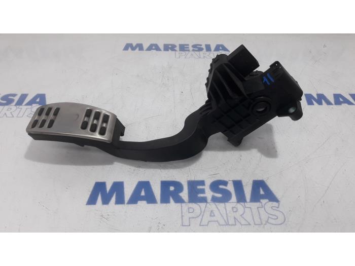 Begagnade Gaspedalsensor Alfa Romeo MiTo (955) 1.4 TB 16V Pris € 15,00 Marginaltabell erbjuds av Maresia Parts