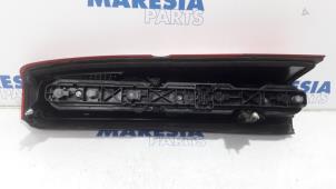 Gebrauchte Rücklicht links Renault Master IV (MA/MB/MC/MD/MH/MF/MG/MH) 2.3 dCi 16V Preis € 36,30 Mit Mehrwertsteuer angeboten von Maresia Parts