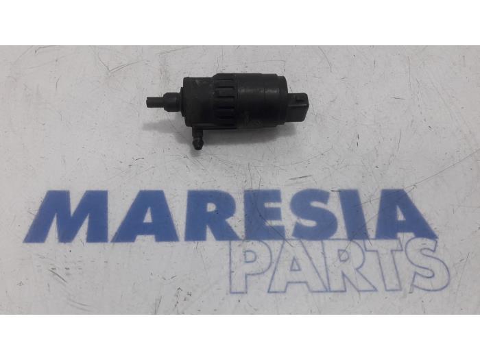 Begagnade Pump, vindrutespolare Fiat 500 (312) 1.2 Pris € 15,00 Marginaltabell erbjuds av Maresia Parts
