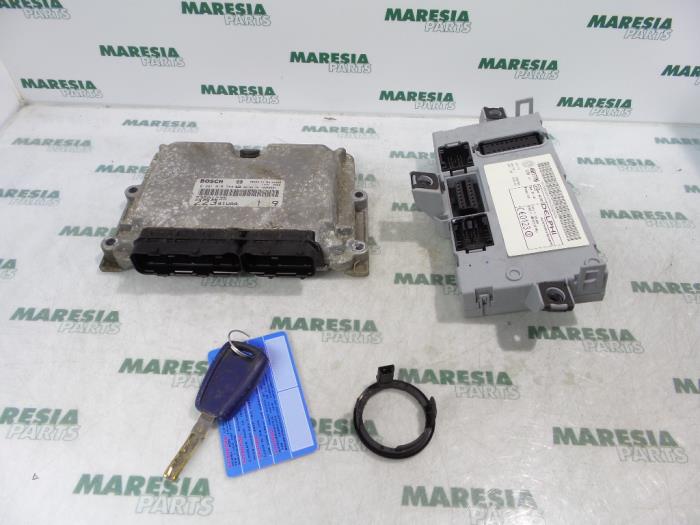Used Engine management computer Fiat Doblo (223A/119) 1.9 JTD Price € 127,05 Inclusive VAT offered by Maresia Parts