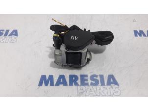 Used Front seatbelt, right Peugeot 508 SW (8E/8U) 2.0 HDiF 16V Autom. Price € 105,00 Margin scheme offered by Maresia Parts