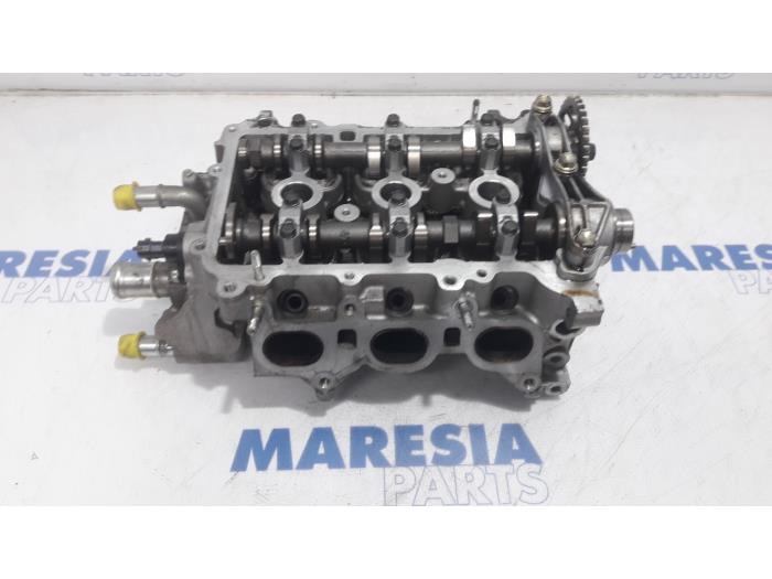Begagnade Topplock Peugeot 107 1.0 12V Pris € 157,50 Marginaltabell erbjuds av Maresia Parts
