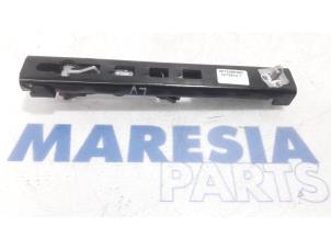 Używane Prowadnica pasa bezpieczenstwa Peugeot 508 (8D) 1.6 HDiF 16V Cena € 30,00 Procedura marży oferowane przez Maresia Parts