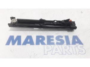 Used Seatbelt guide Peugeot 508 (8D) 1.6 HDiF 16V Price € 30,00 Margin scheme offered by Maresia Parts