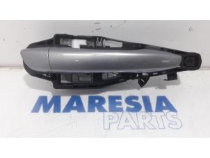 Used Rear door handle 4-door, right Peugeot 508 (8D) 1.6 HDiF 16V Price € 50,00 Margin scheme offered by Maresia Parts