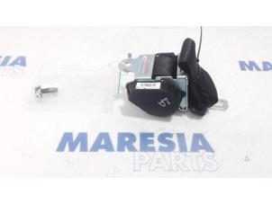 Used Rear seatbelt, left Peugeot 508 (8D) 1.6 HDiF 16V Price € 25,00 Margin scheme offered by Maresia Parts