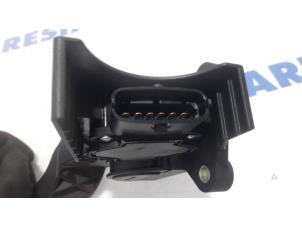 Gaspedalposition Sensor van een Fiat Idea (350AX) 1.4 16V 2004