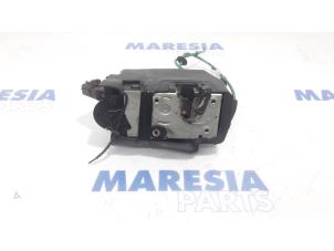 Used Rear door mechanism 4-door, right Fiat Idea (350AX) 1.4 16V Price € 35,00 Margin scheme offered by Maresia Parts