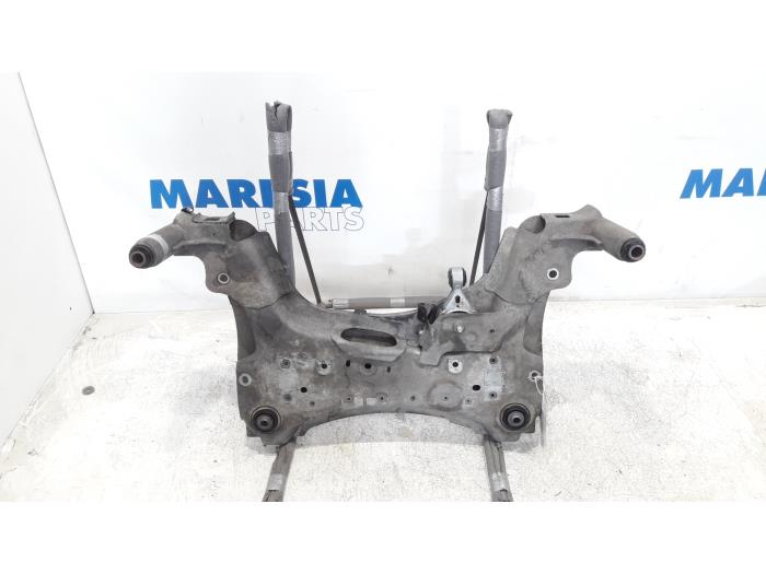 Begagnade Underram Renault Megane III Grandtour (KZ) 2.0 16V TCe 180 Pris € 85,00 Marginaltabell erbjuds av Maresia Parts