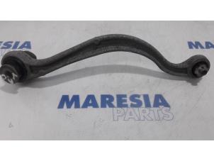 Used Rear lower wishbone, left Peugeot 508 (8D) 1.6 HDiF 16V Price € 50,00 Margin scheme offered by Maresia Parts
