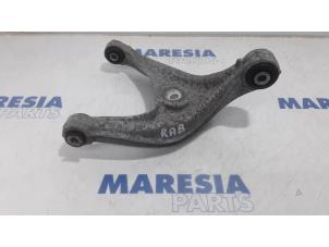 Usagé Bras de suspension arrière droit Peugeot 508 (8D) 1.6 HDiF 16V Prix € 50,00 Règlement à la marge proposé par Maresia Parts