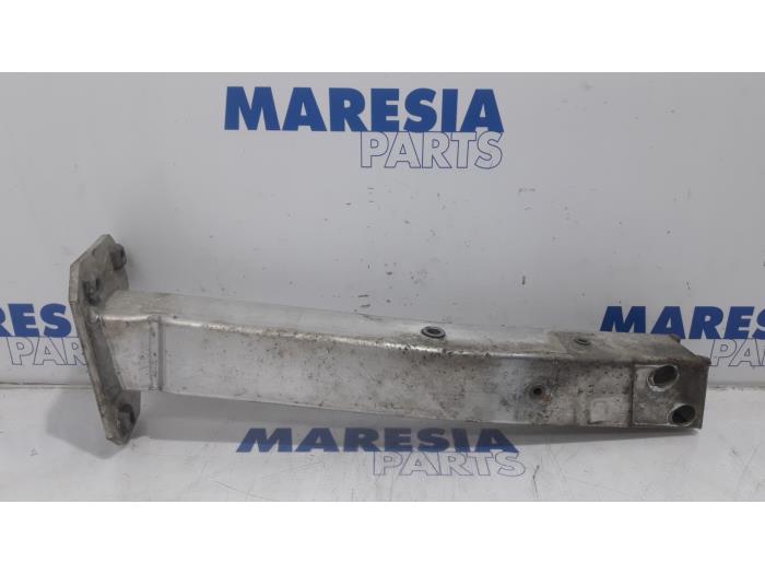 Usados Subchasis Alfa Romeo Giulietta (940) 1.6 JTDm 16V Precio € 29,95 Norma de margen ofrecido por Maresia Parts