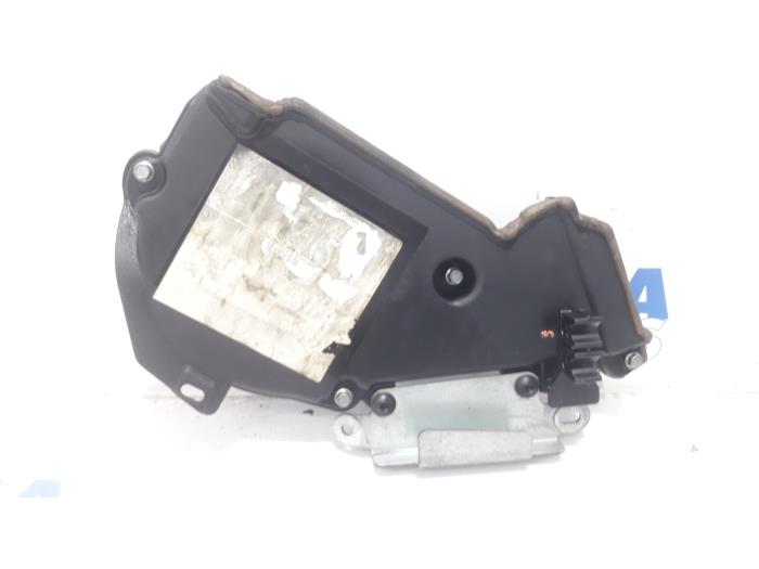 Timing cover from a Citroën C3 (SC) 1.6 HDi 92 2012