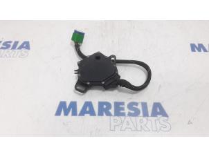 Używane Przelacznik pozycji automatycznej skrzyni biegów Peugeot 208 I (CA/CC/CK/CL) 1.6 Vti 16V Cena € 105,00 Procedura marży oferowane przez Maresia Parts